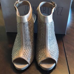 Jennifer Lopez heels